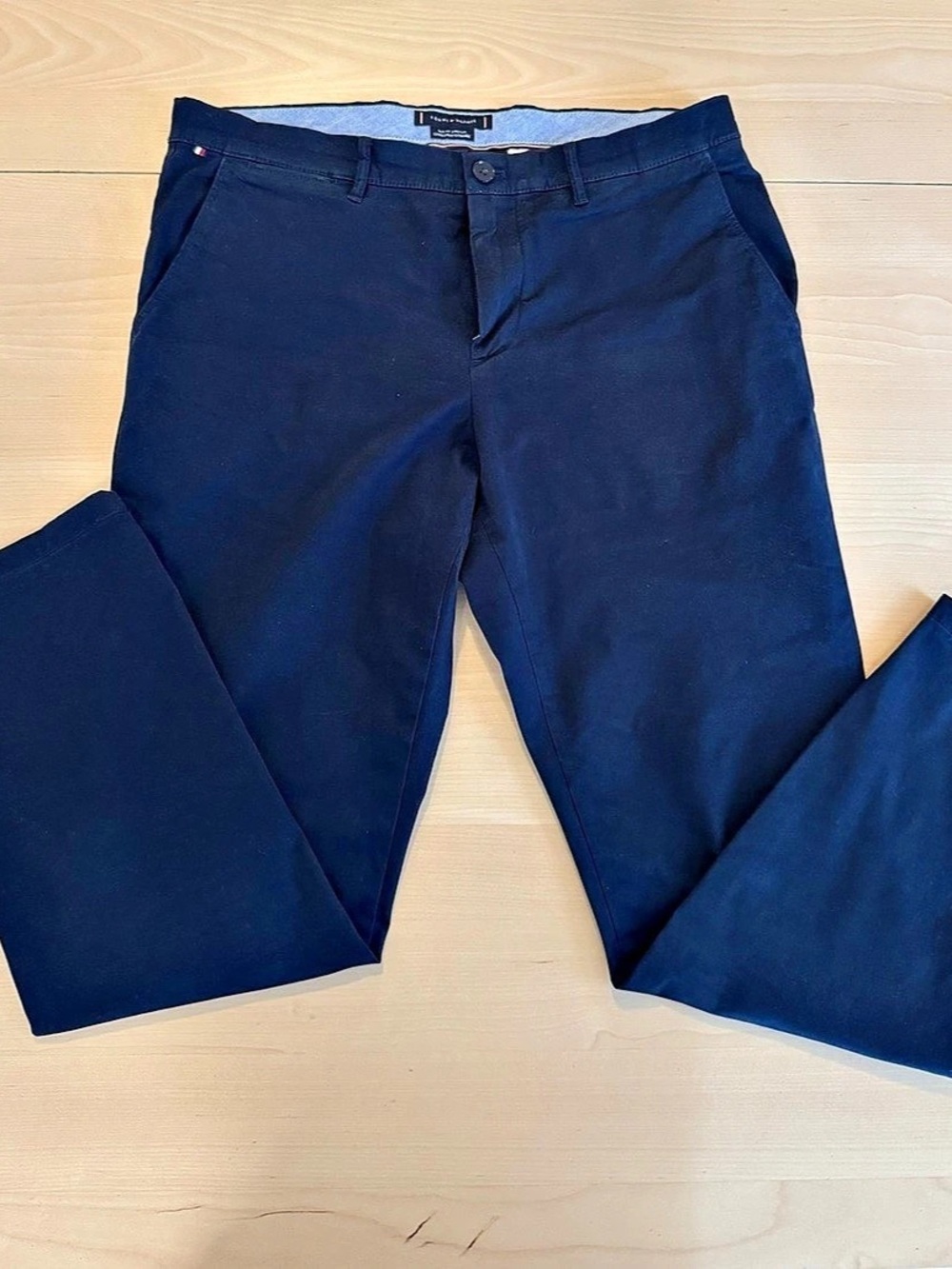 Tommy Hilfiger Men's THFlex Slim Chino Pants - Navy. 34 x 30